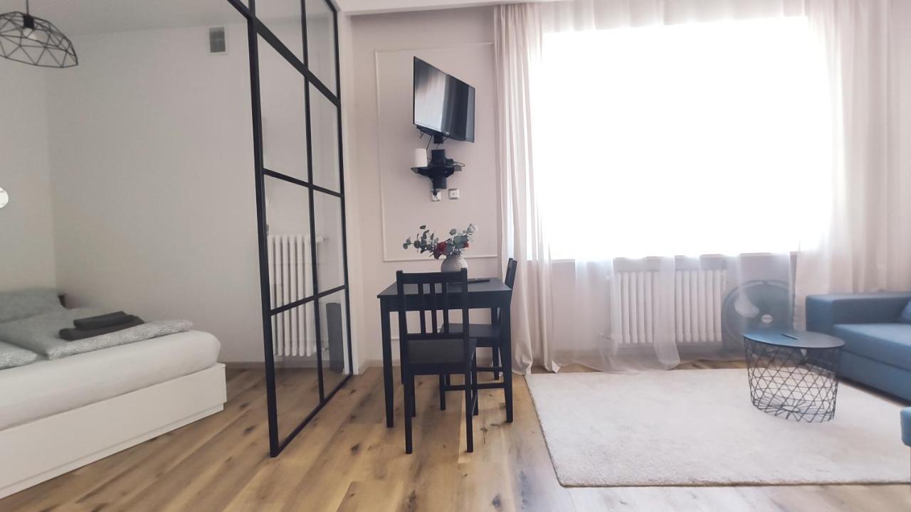 Aleja Krasinskiego 5 By Homeprime Kraków Eksteriør billede
